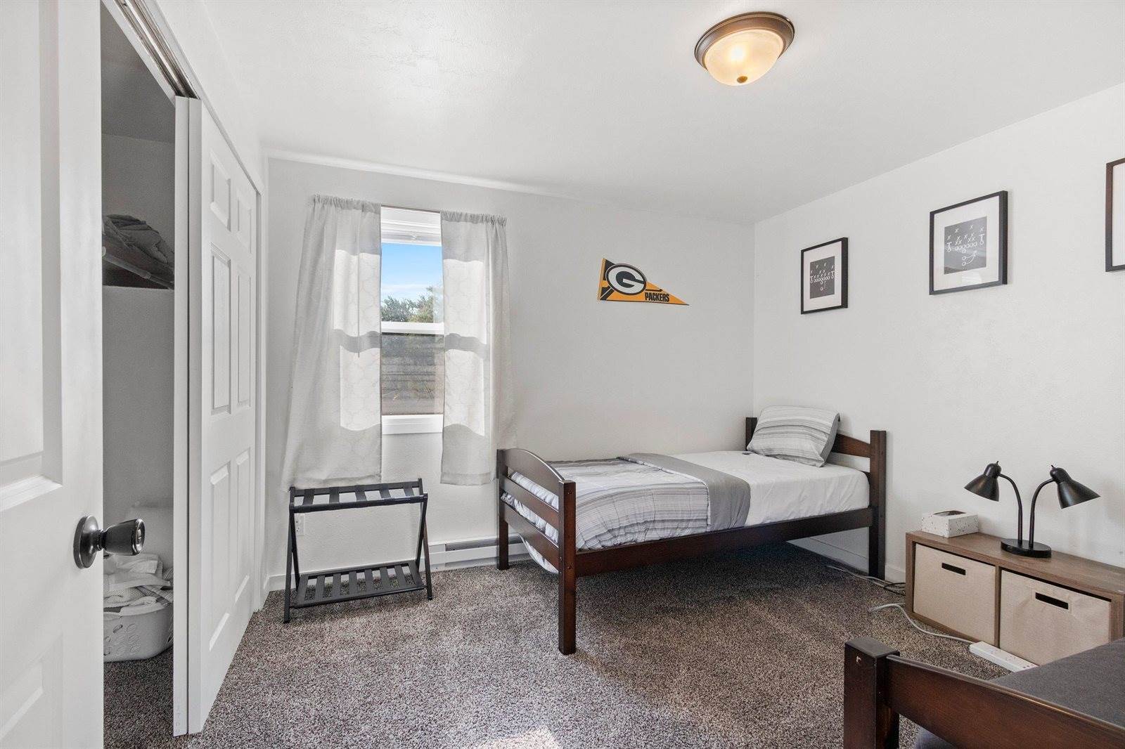 2130 Elmview Drive, Ashwaubenon, WI 54304