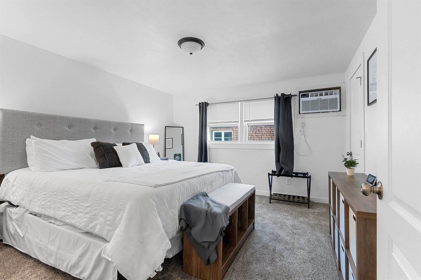 2130 Elmview Drive, Ashwaubenon, WI 54304