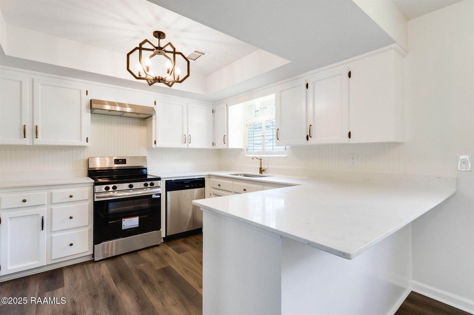 2318 Helen Street, Abbeville, LA 70510