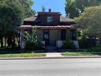 432 N Main Street, Fairmount, IN 46928