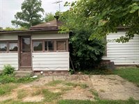 432 N Main Street, Fairmount, IN 46928