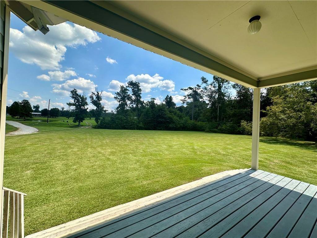 29760 Clinton Threeton Drive, Albany, LA 70711