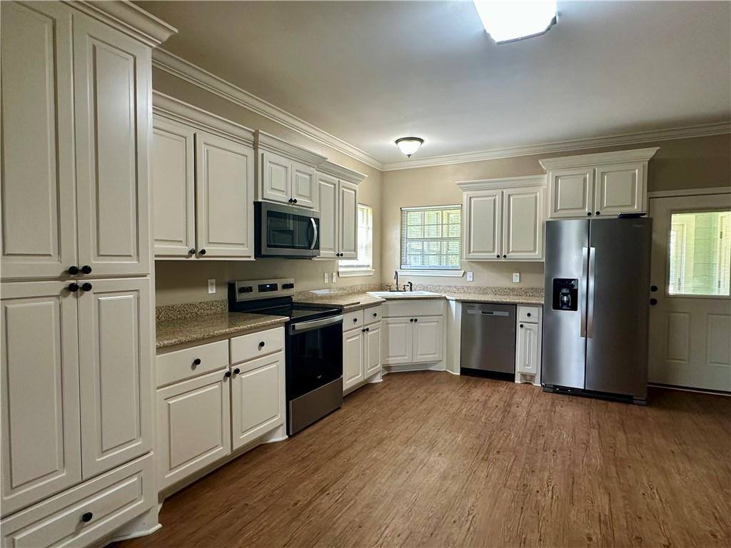 29760 Clinton Threeton Drive, Albany, LA 70711