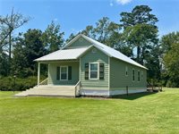 29760 Clinton Threeton Drive, Albany, LA 70711