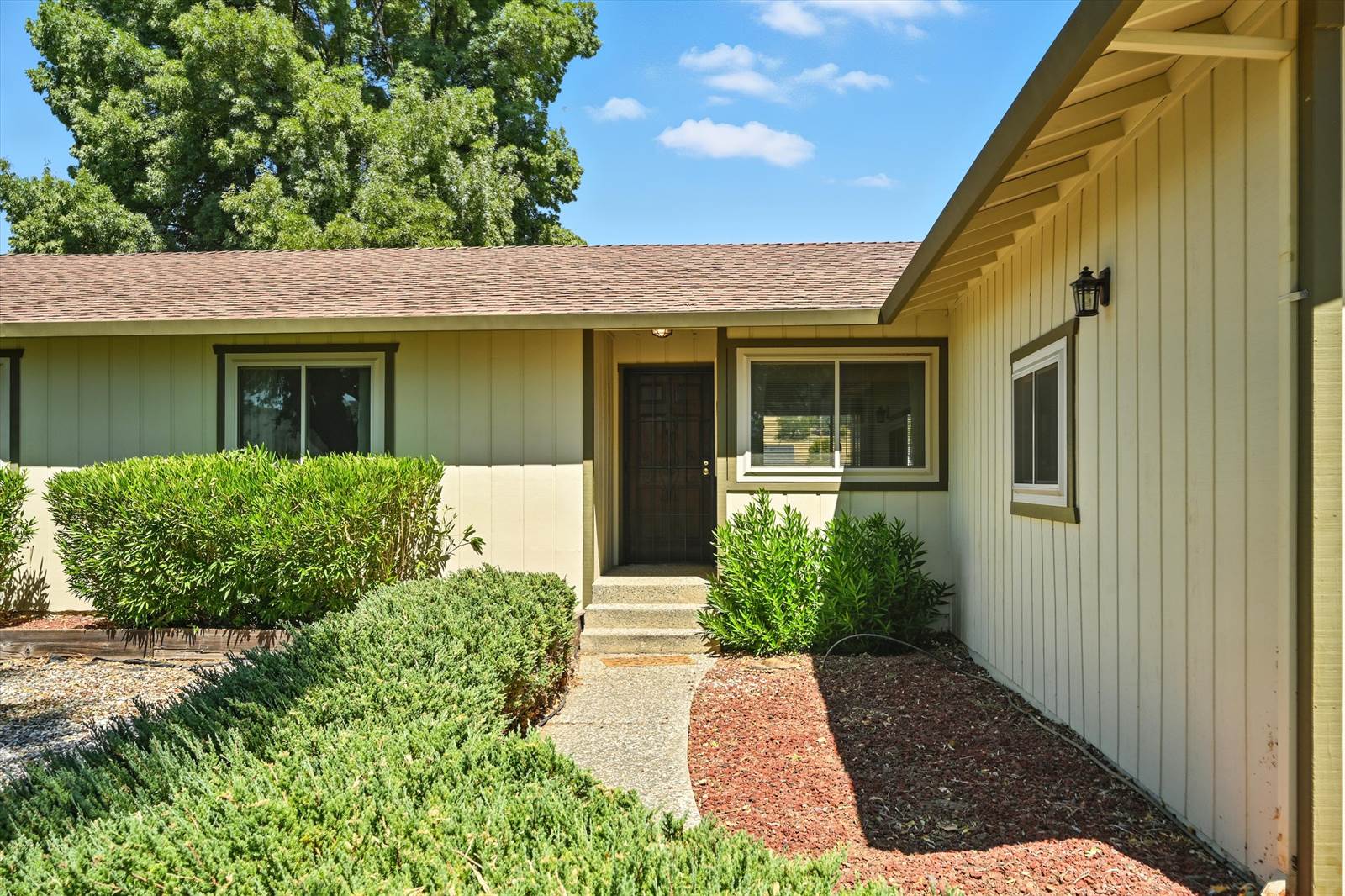 18578 Spyglass Rd, Hidden Valley Lake, CA 95467