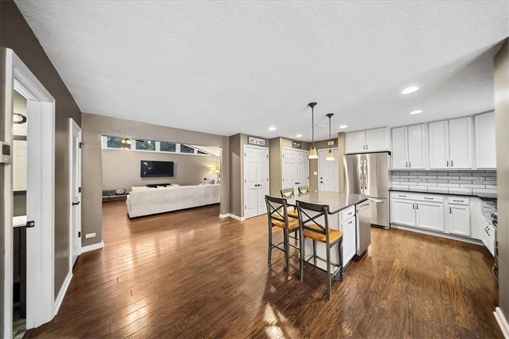 7314 West 75TH Street, Overland Park, KS 66204