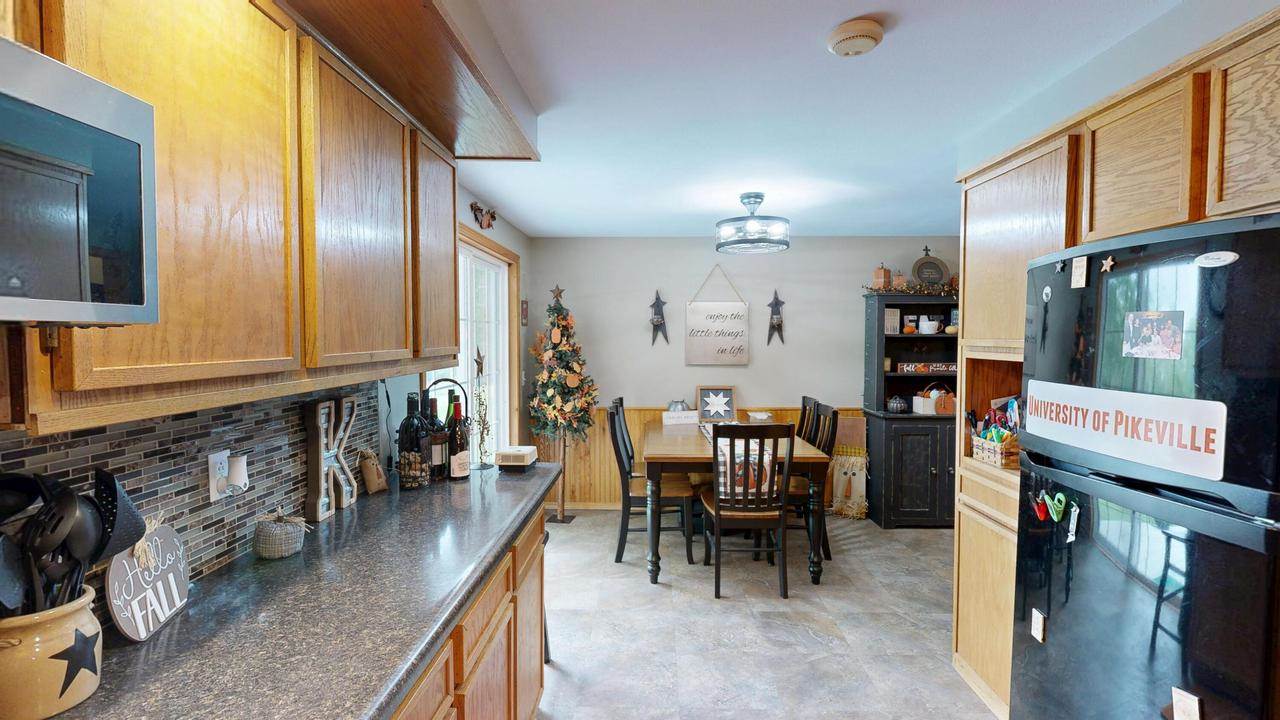 E6924 Nyhus ROAD, Westby, WI 54667