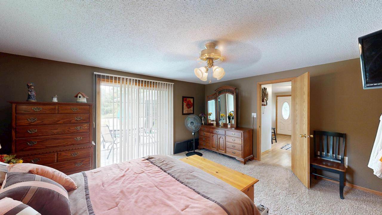 E6924 Nyhus ROAD, Westby, WI 54667