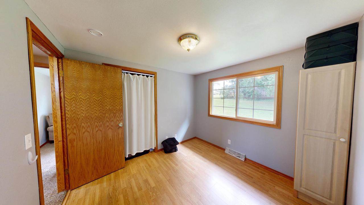 E6924 Nyhus ROAD, Westby, WI 54667