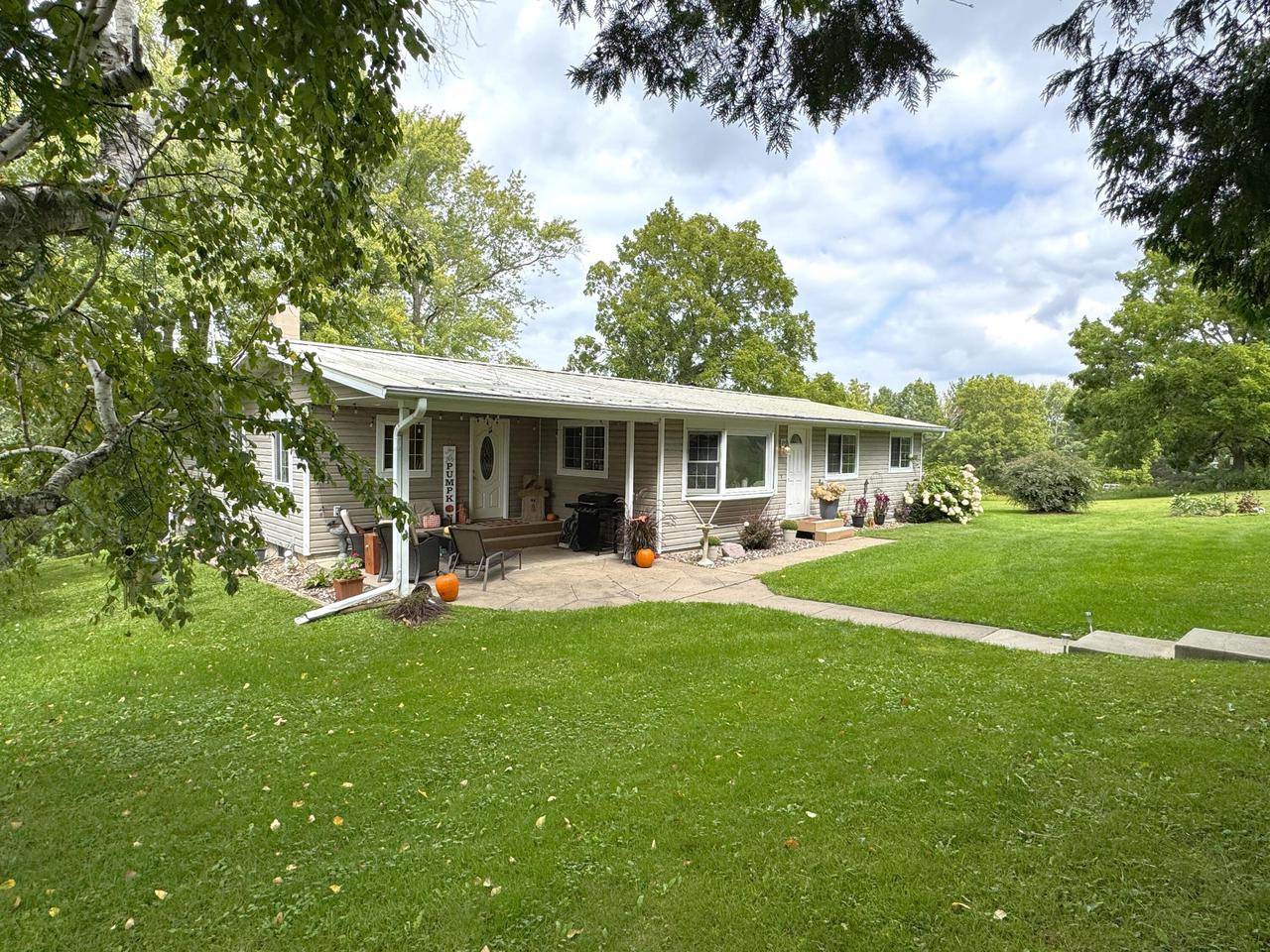 E6924 Nyhus ROAD, Westby, WI 54667