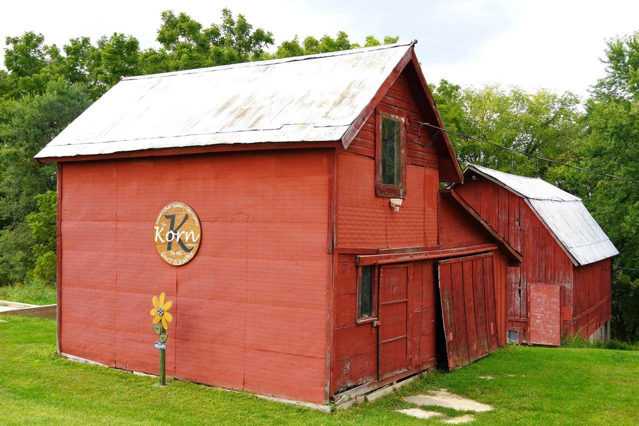 E6924 Nyhus ROAD, Westby, WI 54667