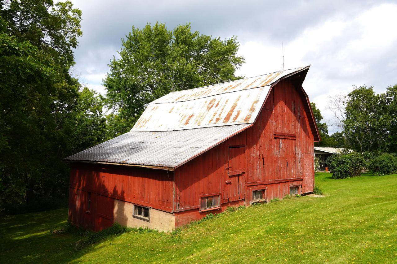 E6924 Nyhus ROAD, Westby, WI 54667