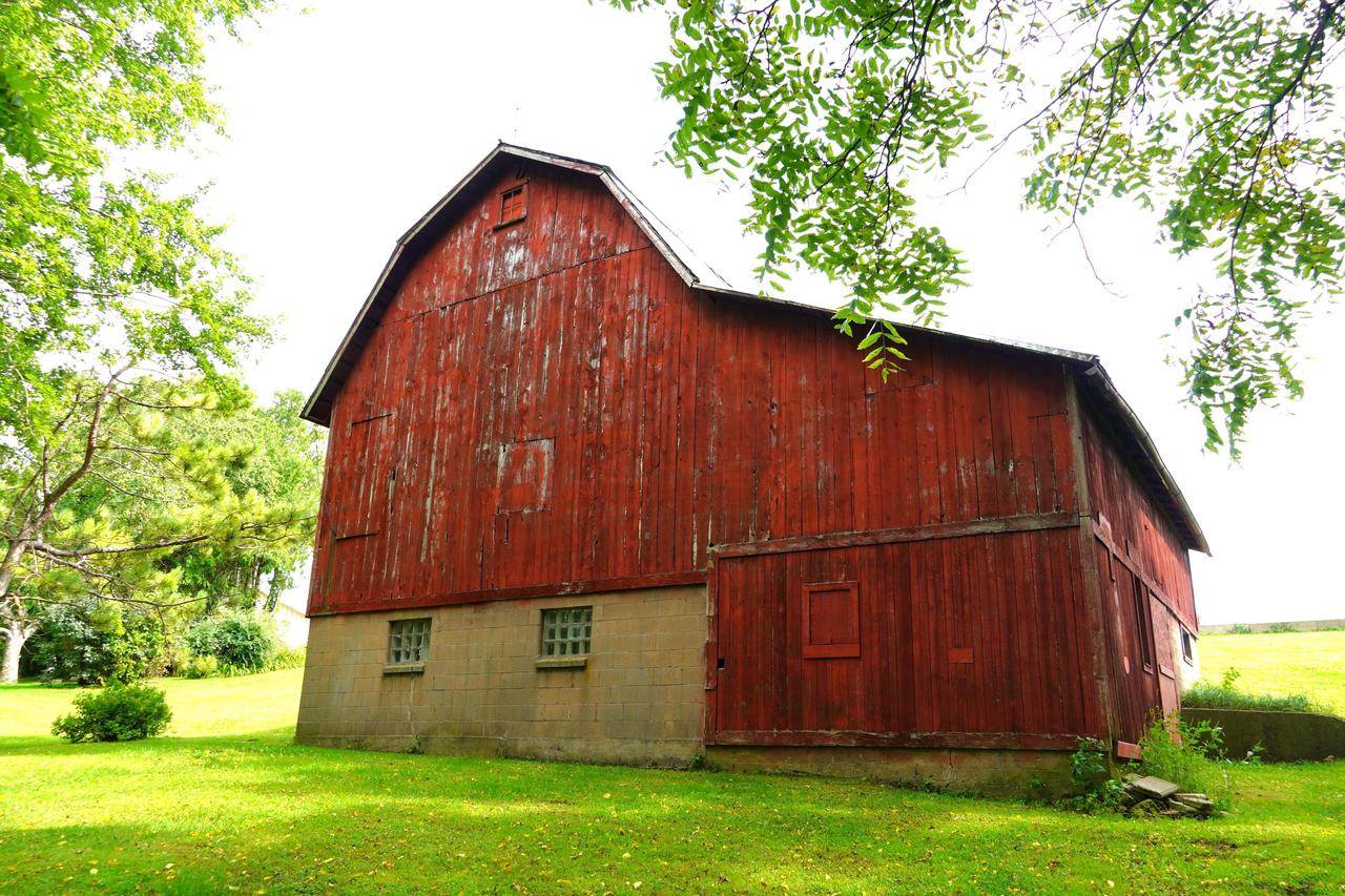 E6924 Nyhus ROAD, Westby, WI 54667