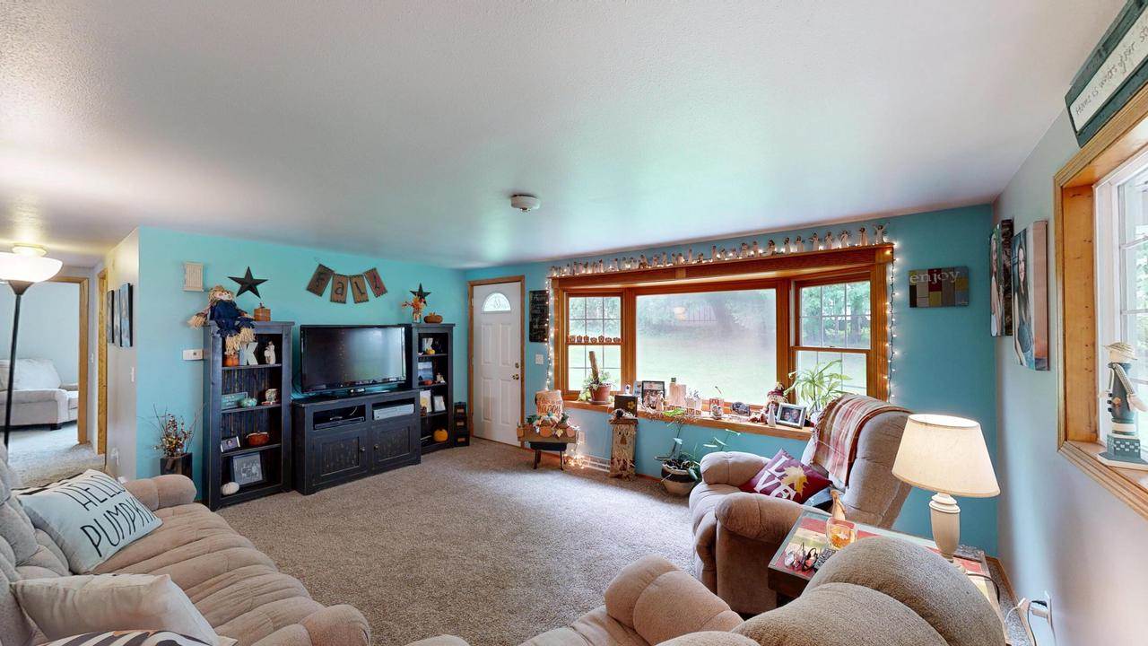 E6924 Nyhus ROAD, Westby, WI 54667