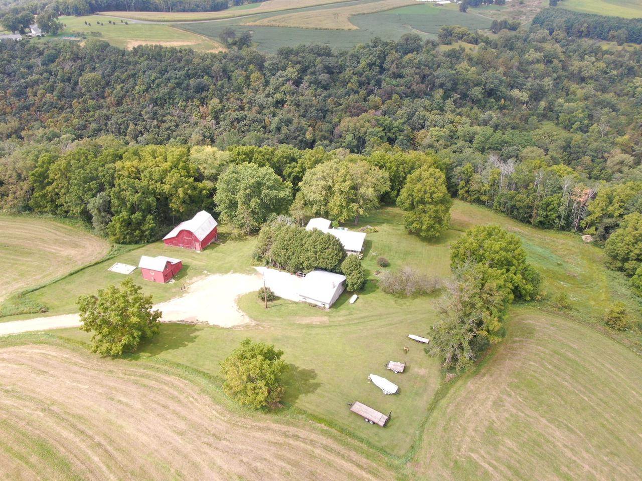 E6924 Nyhus ROAD, Westby, WI 54667