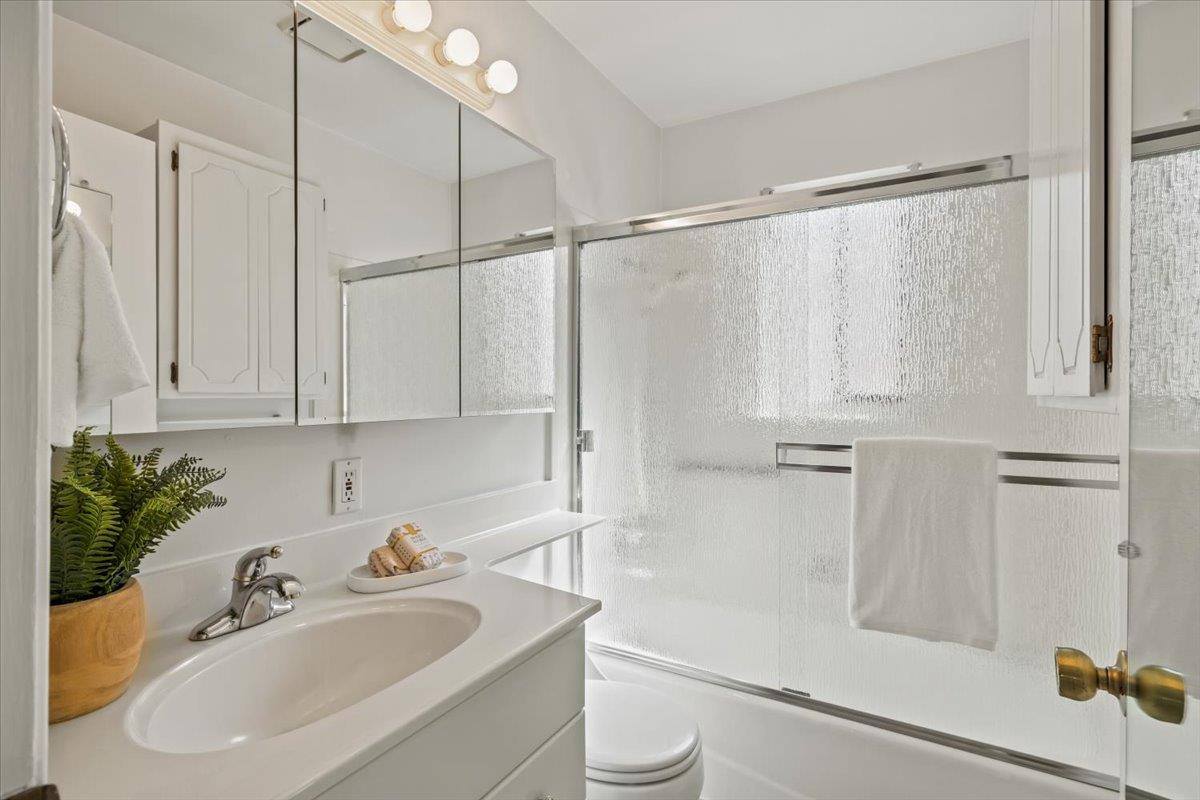 2440 40th Avenue, Sacramento, CA 95822