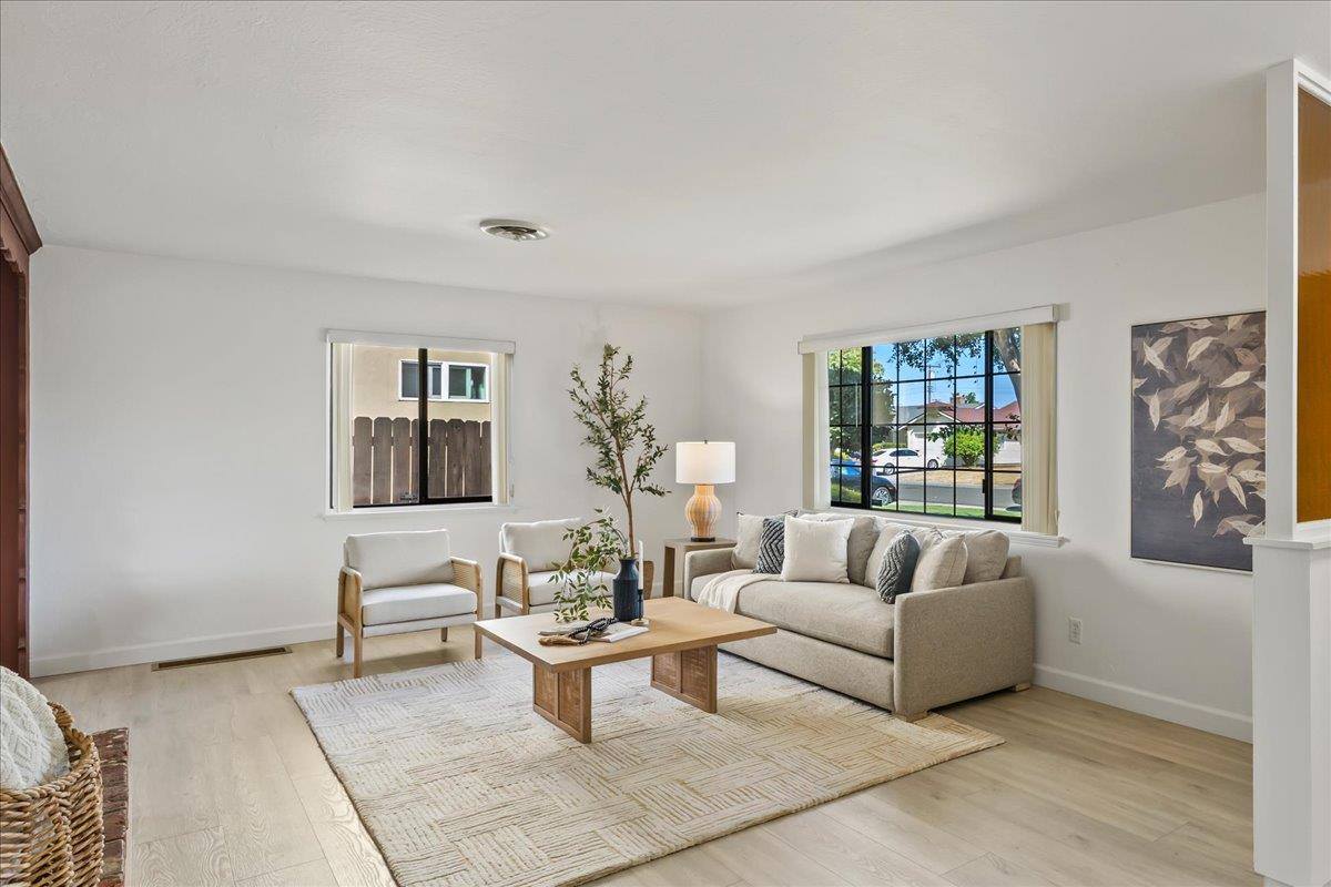 2440 40th Avenue, Sacramento, CA 95822