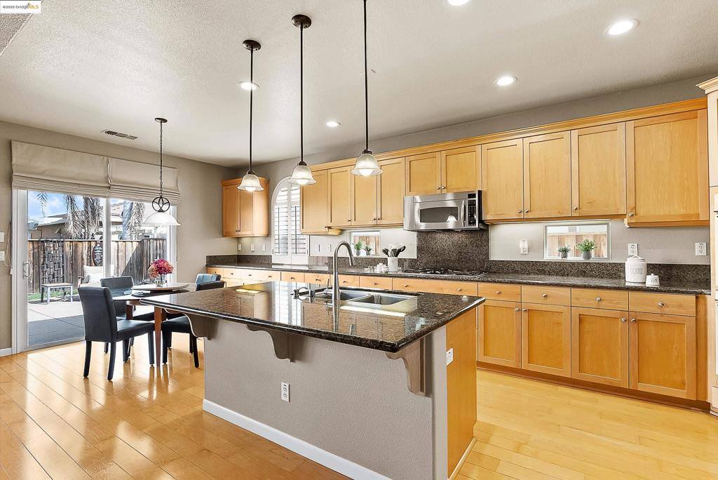 5282 Fern Ridge Cir, Discovery Bay, CA 94505