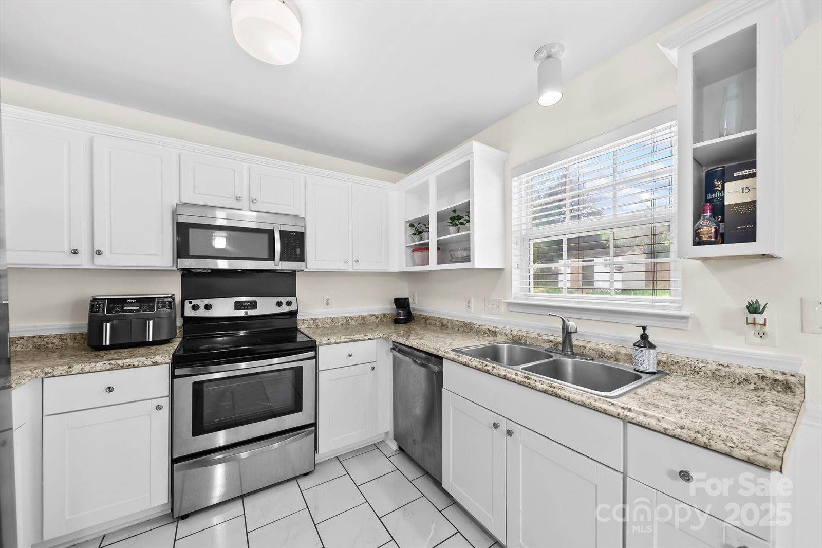 14900 Cane Field Drive, Charlotte, NC 28273