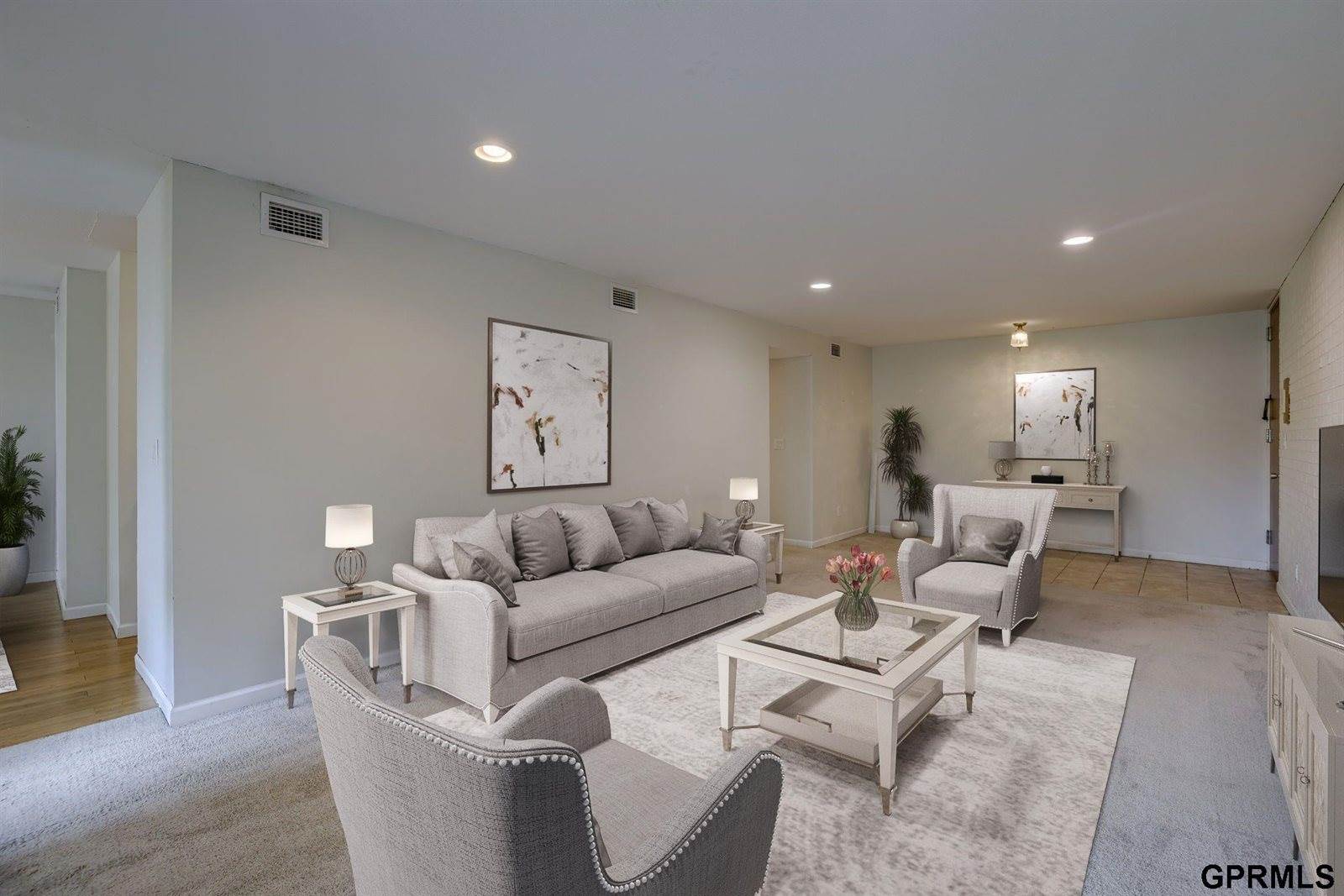 3702 Jackson Street, Omaha, NE 68105