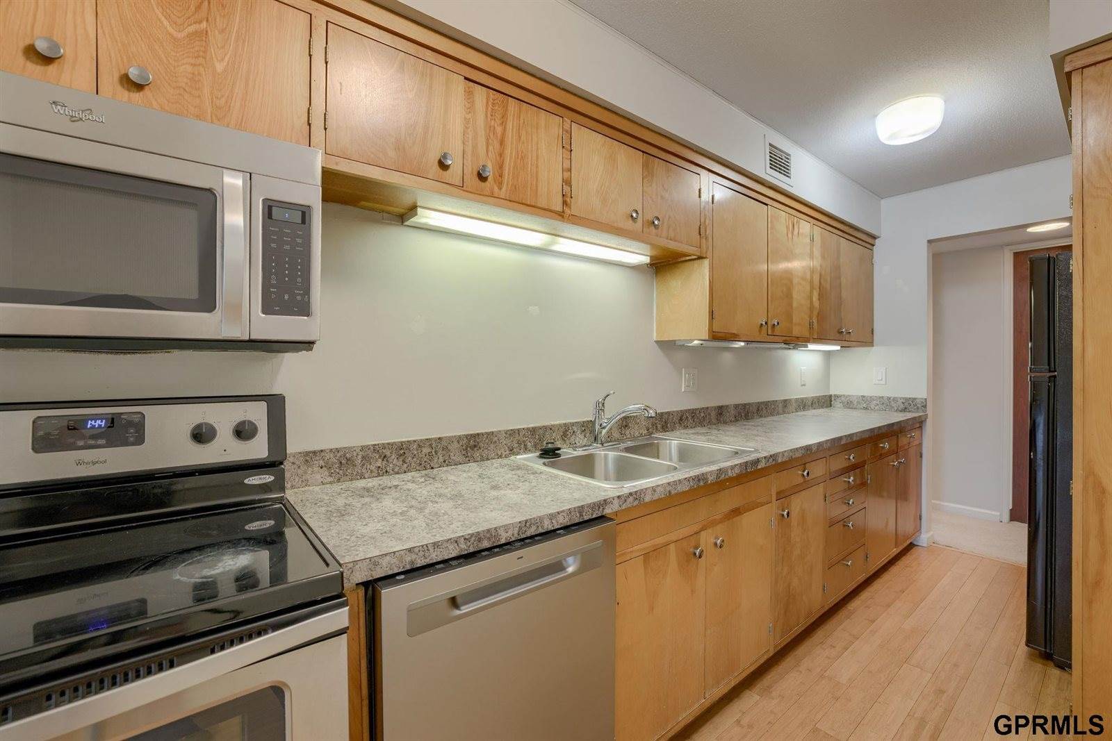 3702 Jackson Street, Omaha, NE 68105