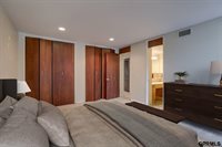 3702 Jackson Street, Omaha, NE 68105