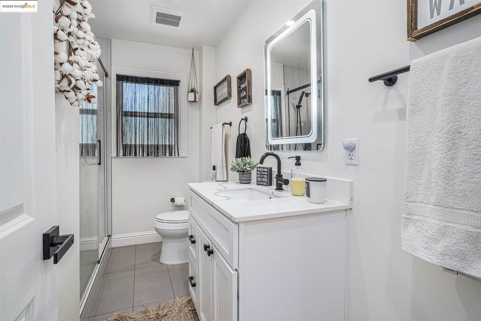 1828 Clayton Way, Concord, CA 94519