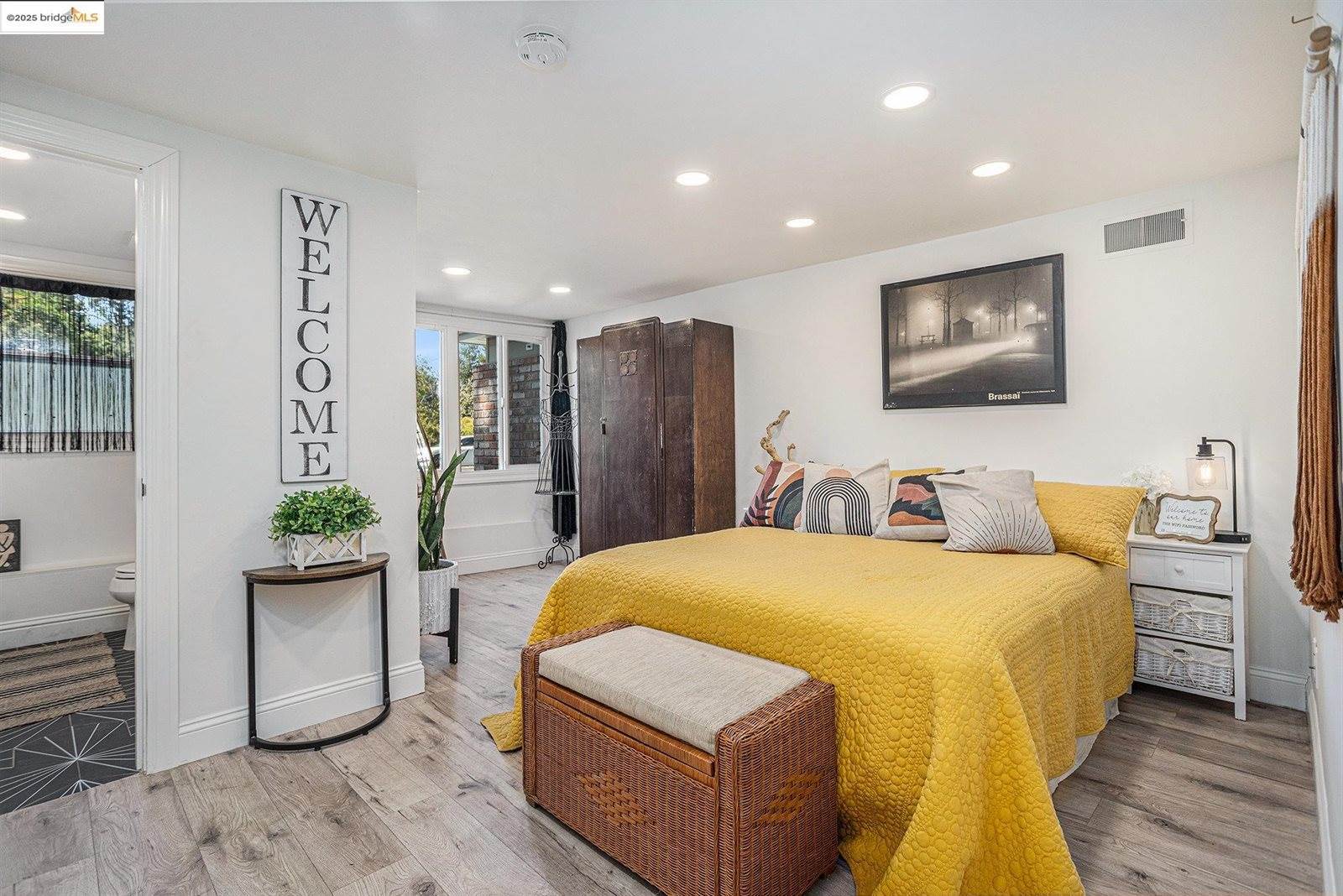 1828 Clayton Way, Concord, CA 94519