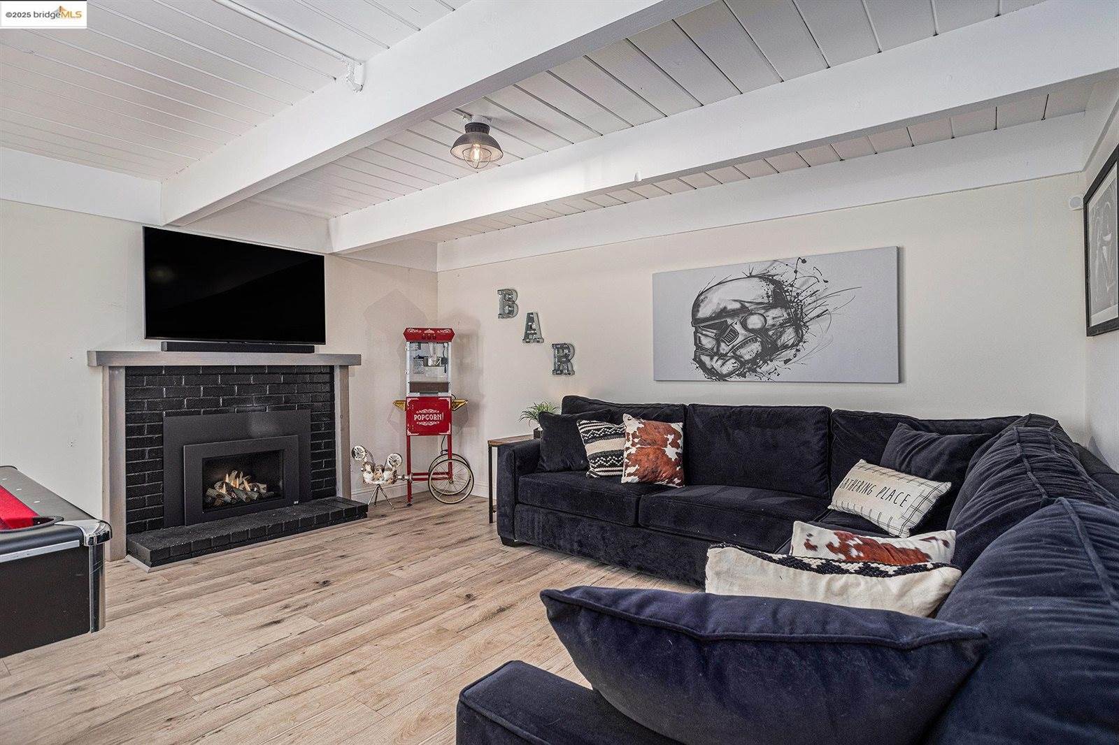 1828 Clayton Way, Concord, CA 94519