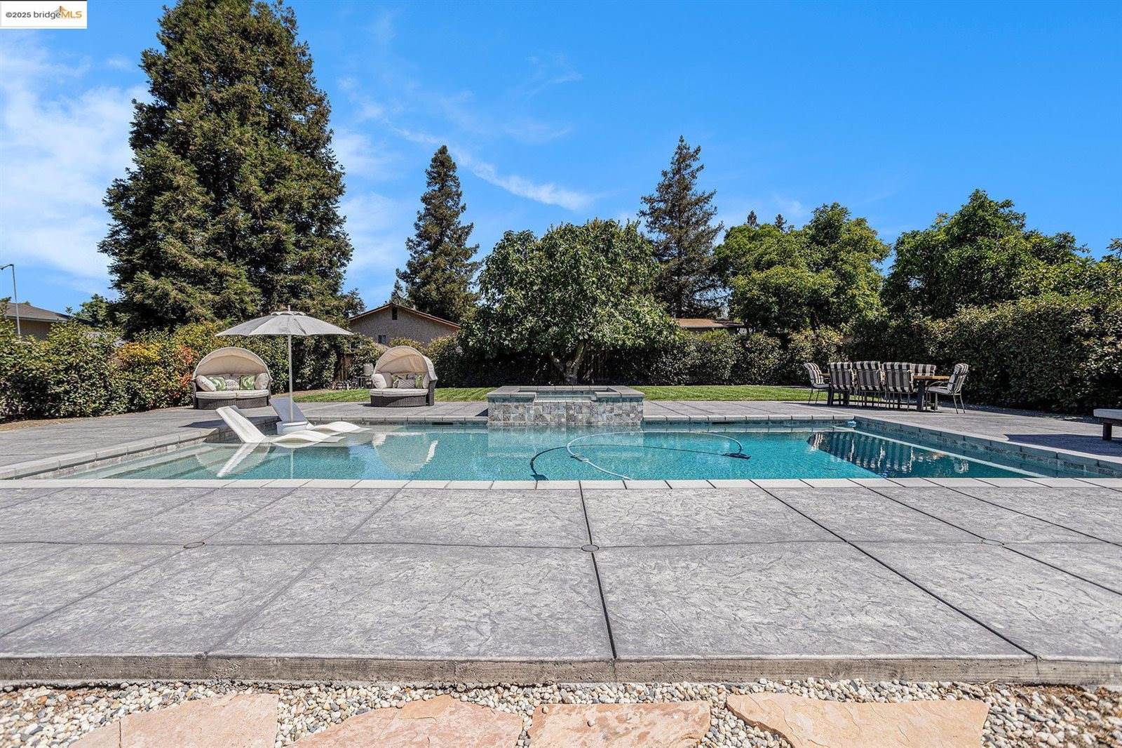 1828 Clayton Way, Concord, CA 94519