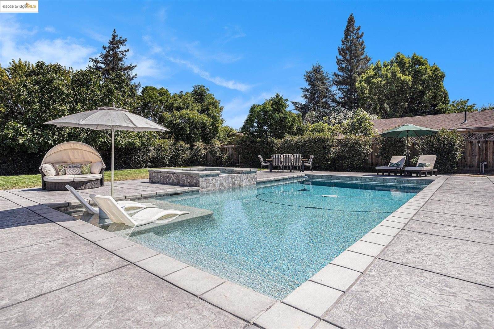 1828 Clayton Way, Concord, CA 94519