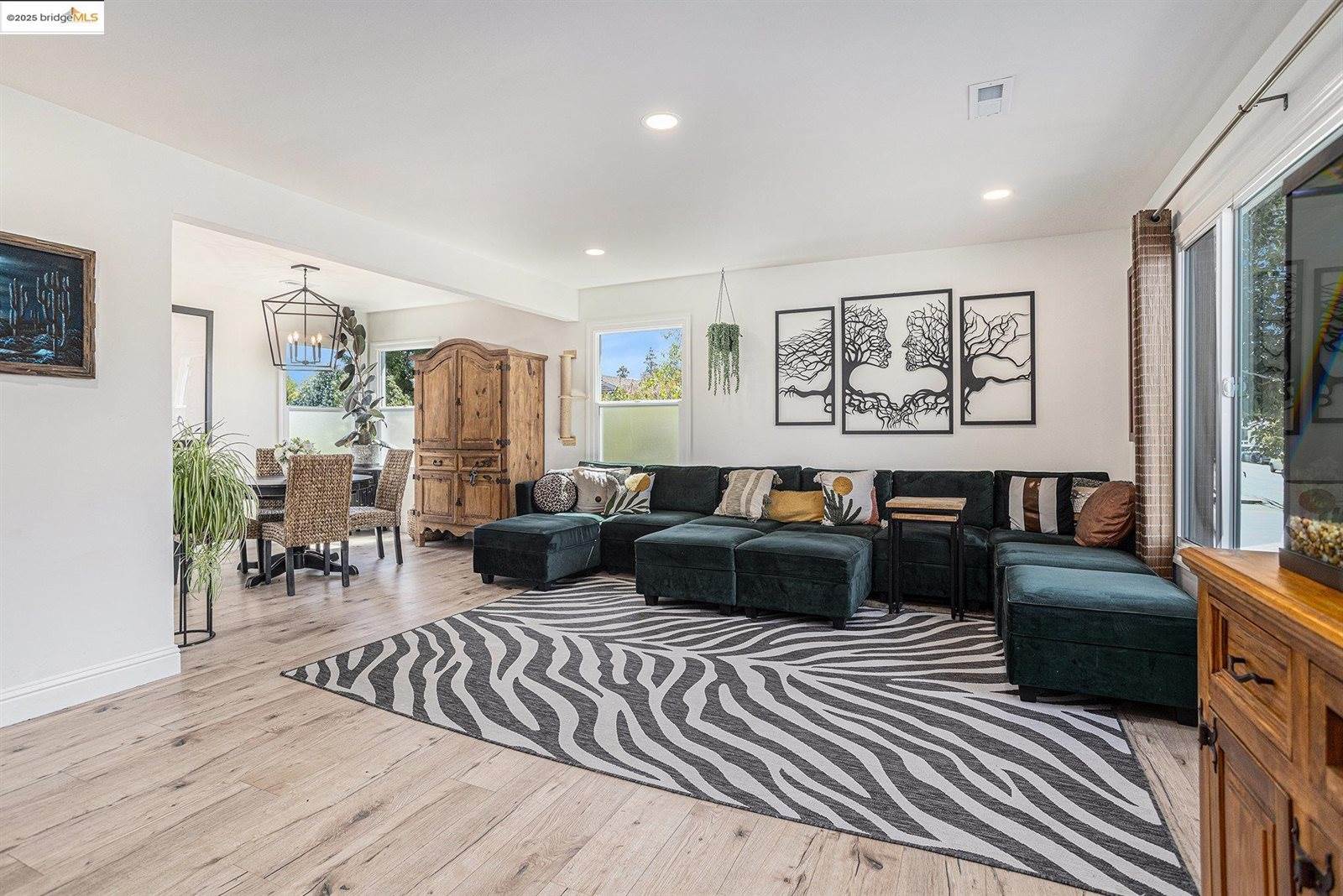 1828 Clayton Way, Concord, CA 94519