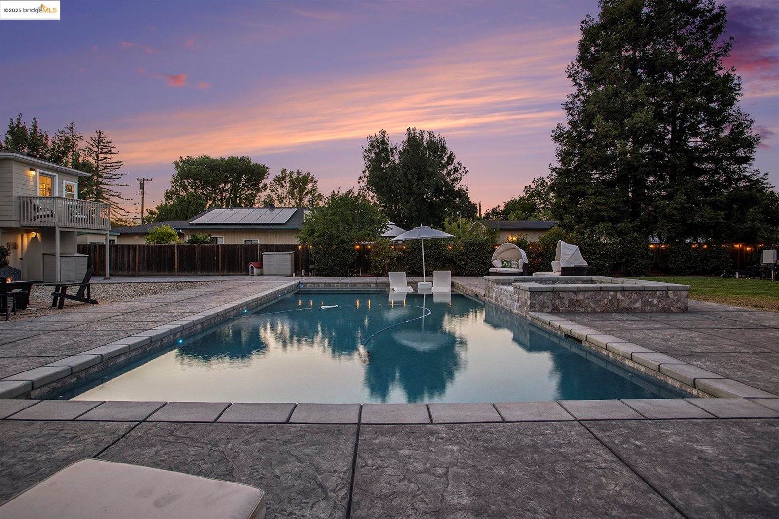 1828 Clayton Way, Concord, CA 94519