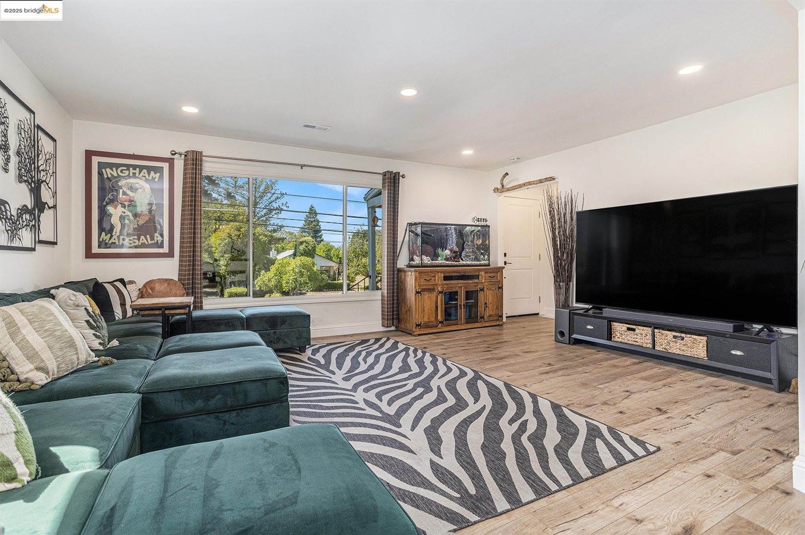 1828 Clayton Way, Concord, CA 94519