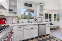 1828 Clayton Way, Concord, CA 94519