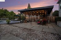 1828 Clayton Way, Concord, CA 94519