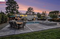 1828 Clayton Way, Concord, CA 94519