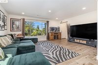 1828 Clayton Way, Concord, CA 94519