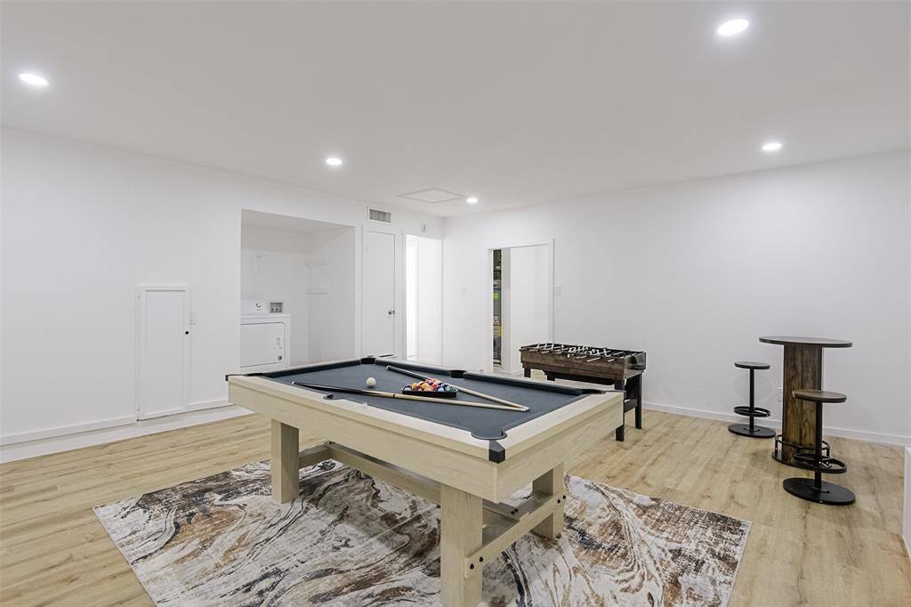 13050 Glenside Drive, Farmers Branch, TX 75234