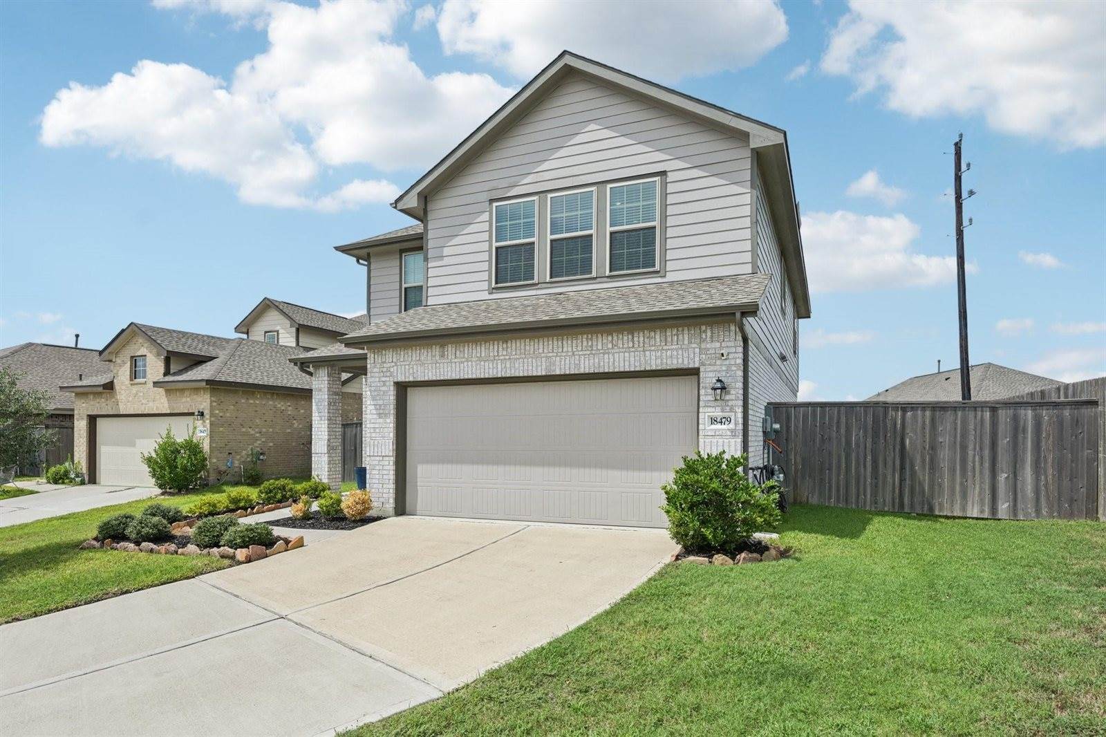 18479 Running Shadow Court, Hockley, TX 77447