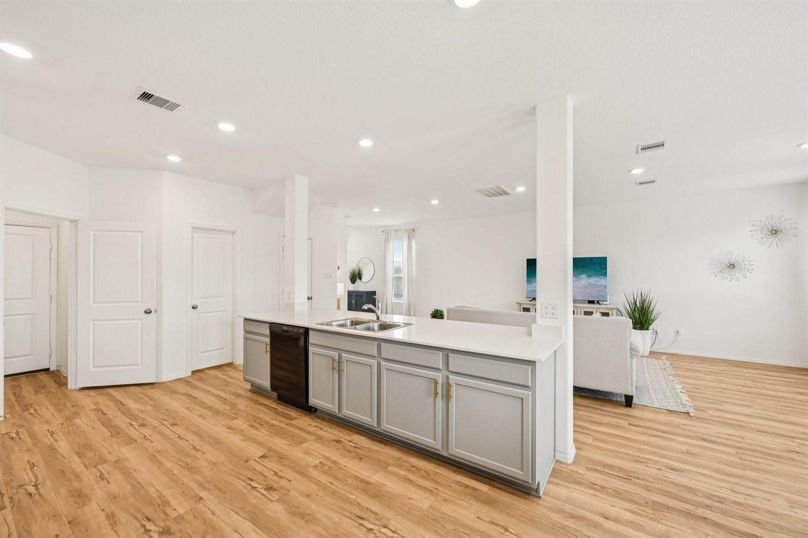 18479 Running Shadow Court, Hockley, TX 77447