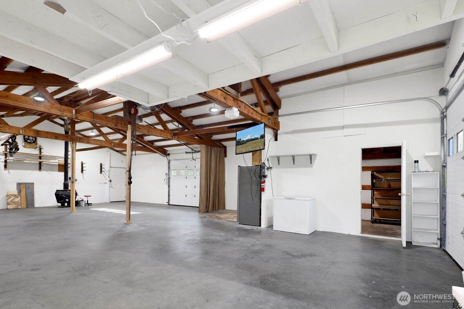 3240 Douglas Road, Ferndale, WA 98248