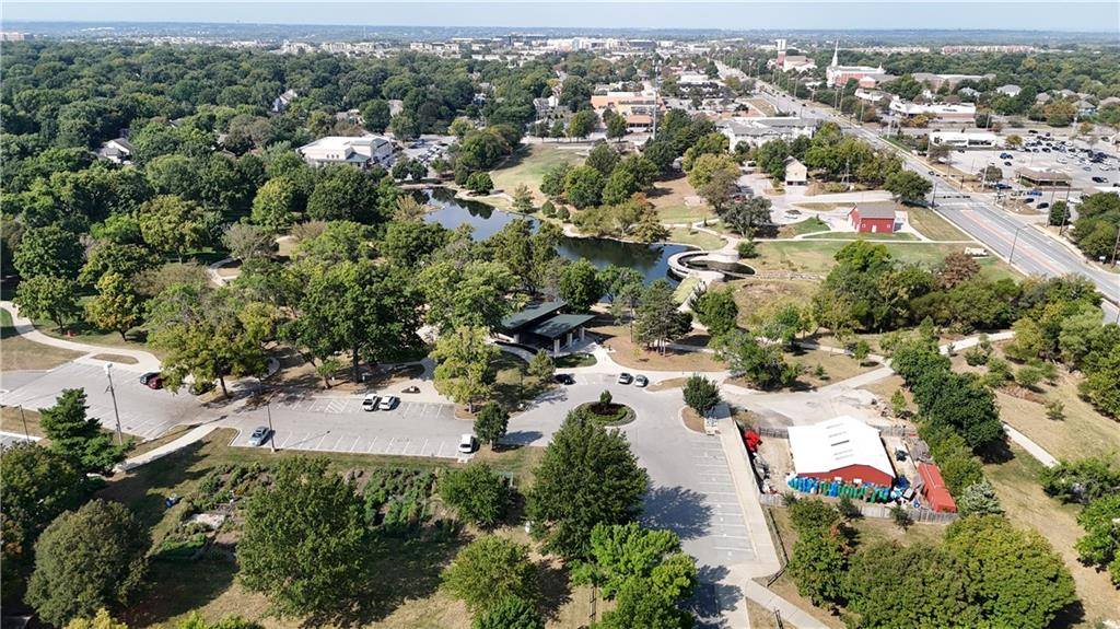 14424 West 84th Terrace, Lenexa, KS 66215