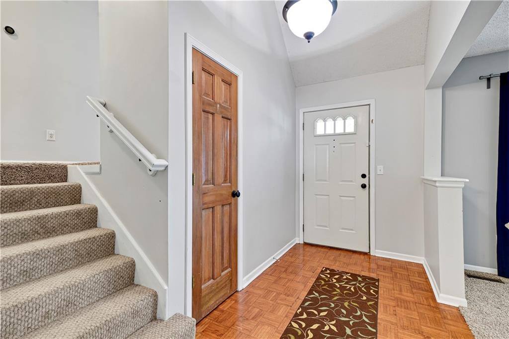 14424 West 84th Terrace, Lenexa, KS 66215