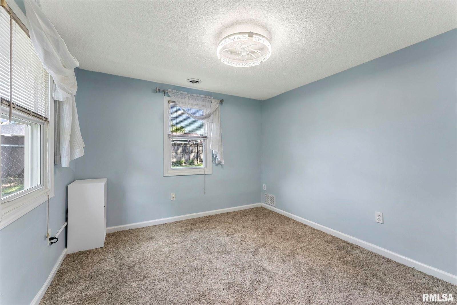 4223 18TH Avenue, Moline, IL 61265