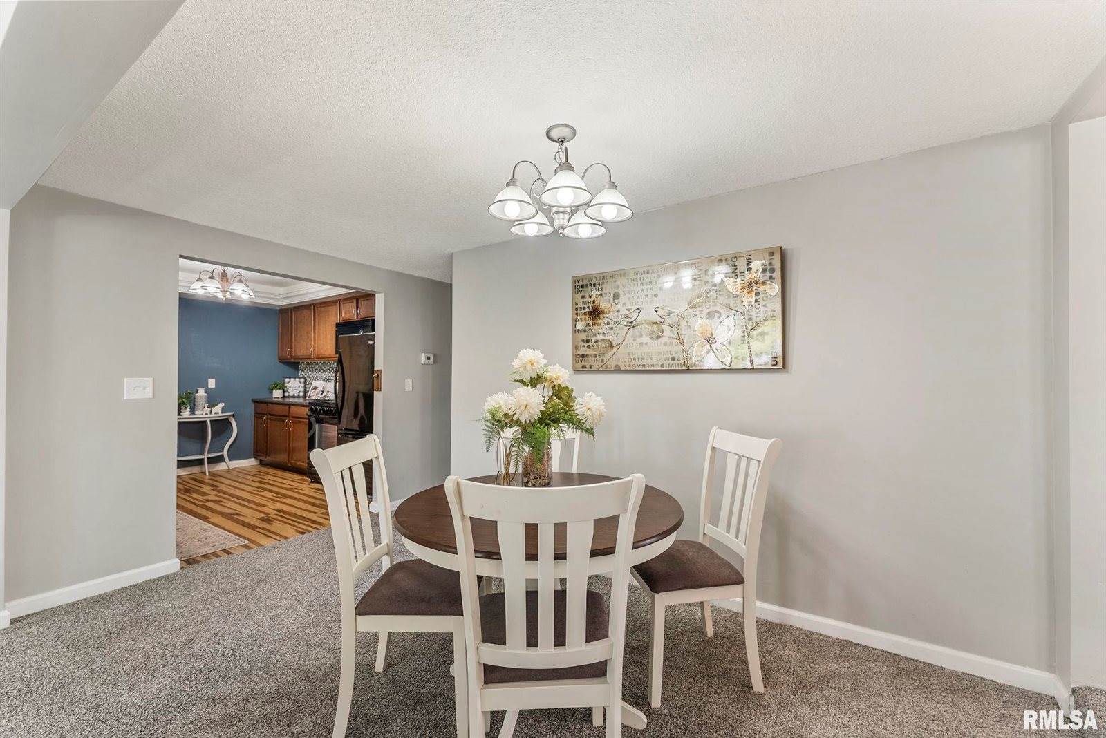 4223 18TH Avenue, Moline, IL 61265