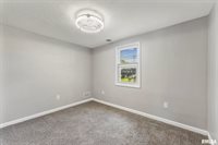 4223 18TH Avenue, Moline, IL 61265