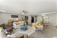 4223 18TH Avenue, Moline, IL 61265