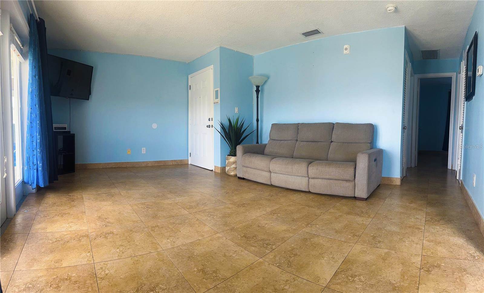 4859 Coquina Key Drive SE, #C, Saint Petersburg, FL 33705