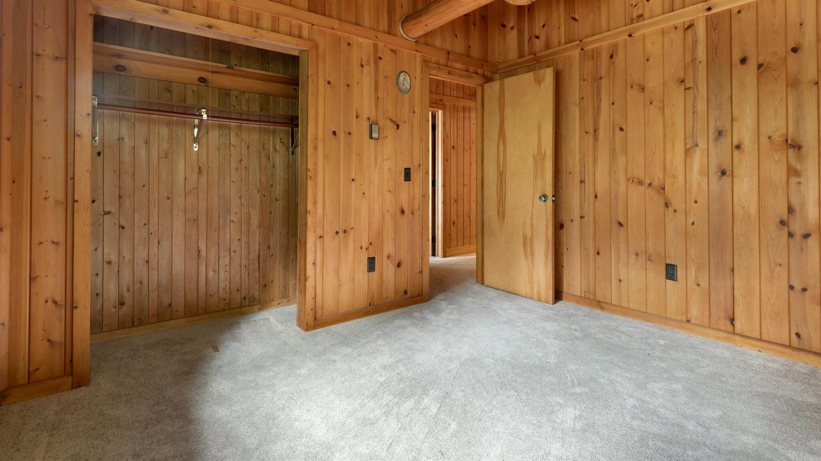 303 Lower Dedham Road, Holden, ME 04429